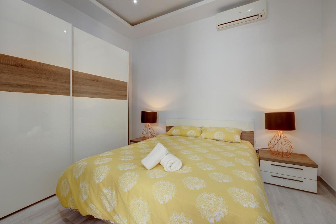 Modern Apartment In The Best Area Of Sliema Extérieur photo
